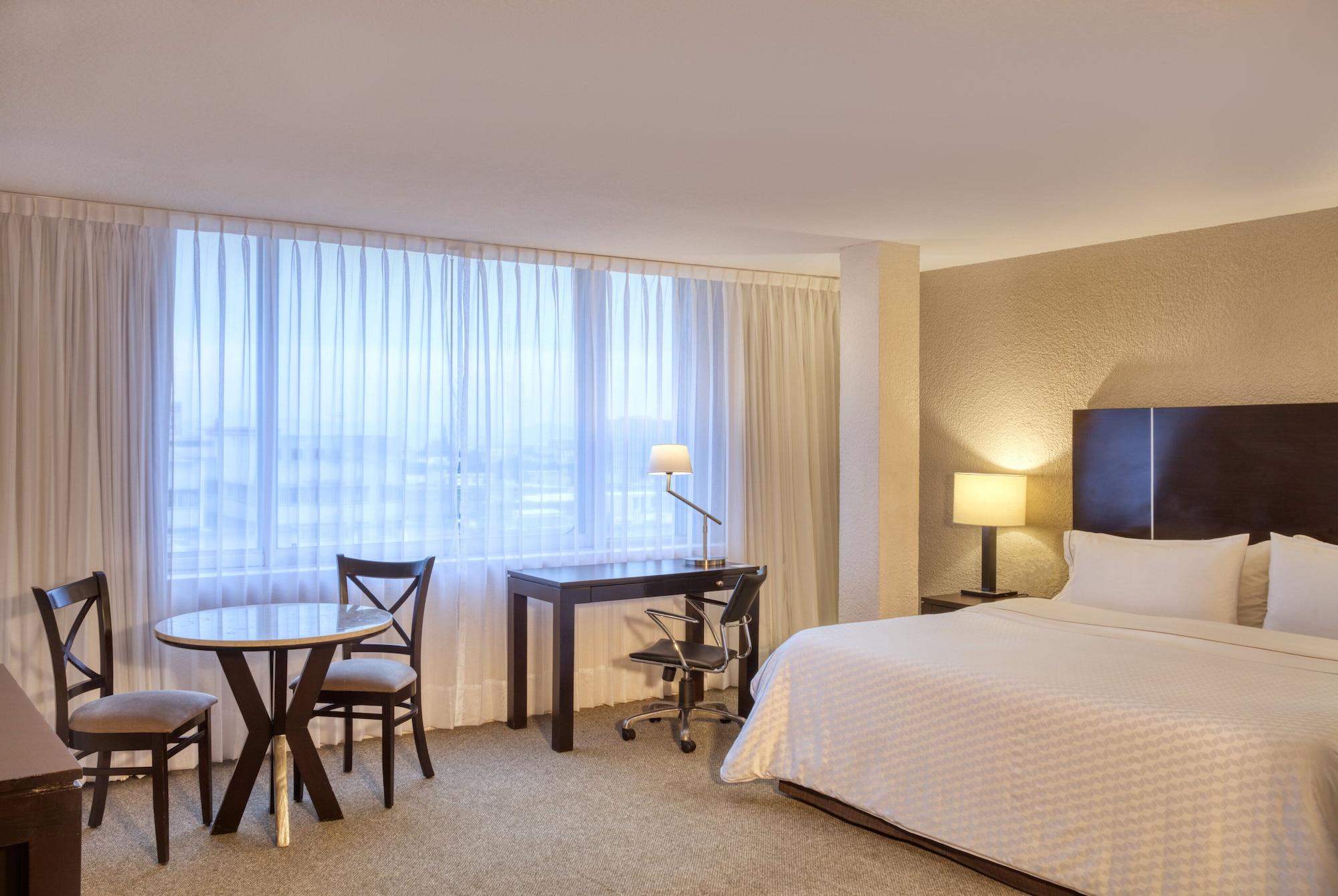 Hotel Plaza Genova Centro غوادالاجارا المظهر الخارجي الصورة