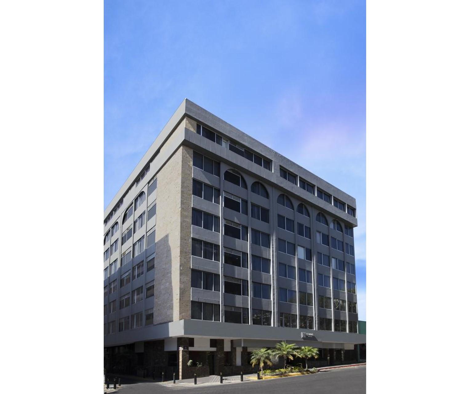 Hotel Plaza Genova Centro غوادالاجارا المظهر الخارجي الصورة