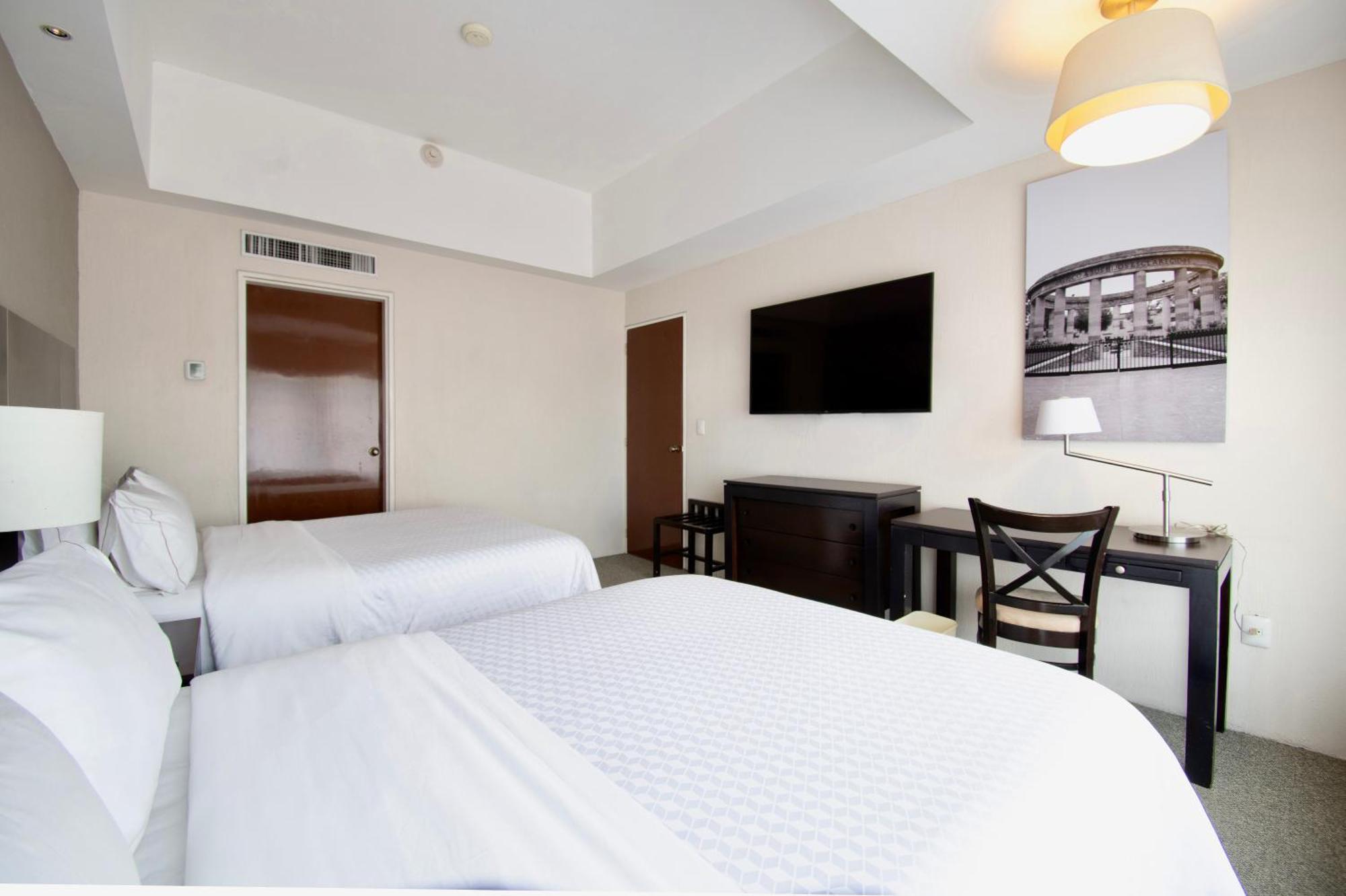 Hotel Plaza Genova Centro غوادالاجارا المظهر الخارجي الصورة